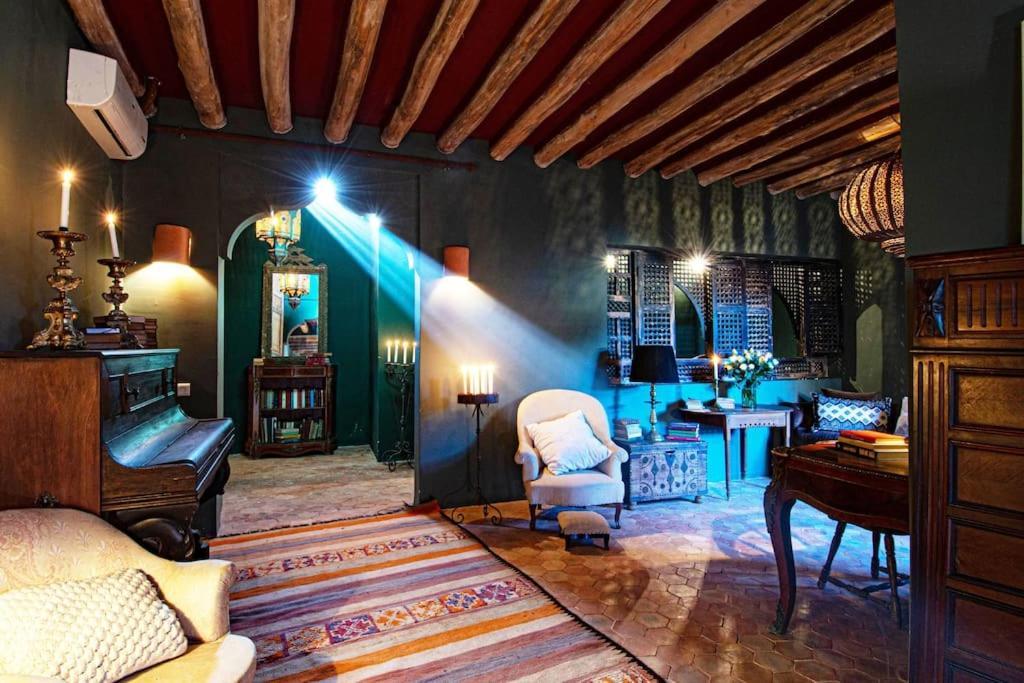 Aux Portes De Marrakech Villa Arts & Deco Avec Piscine Marrákes Kültér fotó