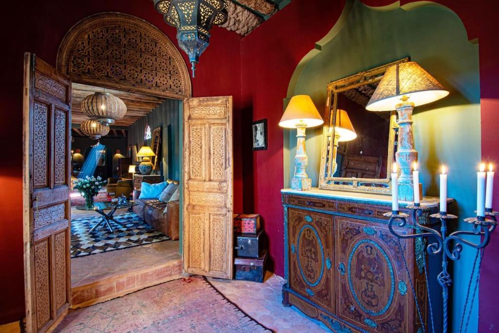 Aux Portes De Marrakech Villa Arts & Deco Avec Piscine Marrákes Kültér fotó